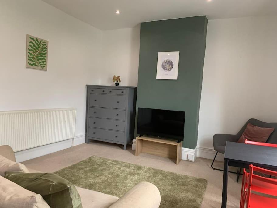 2 Double Bedroom Flat, Central Location Bristol Exterior foto